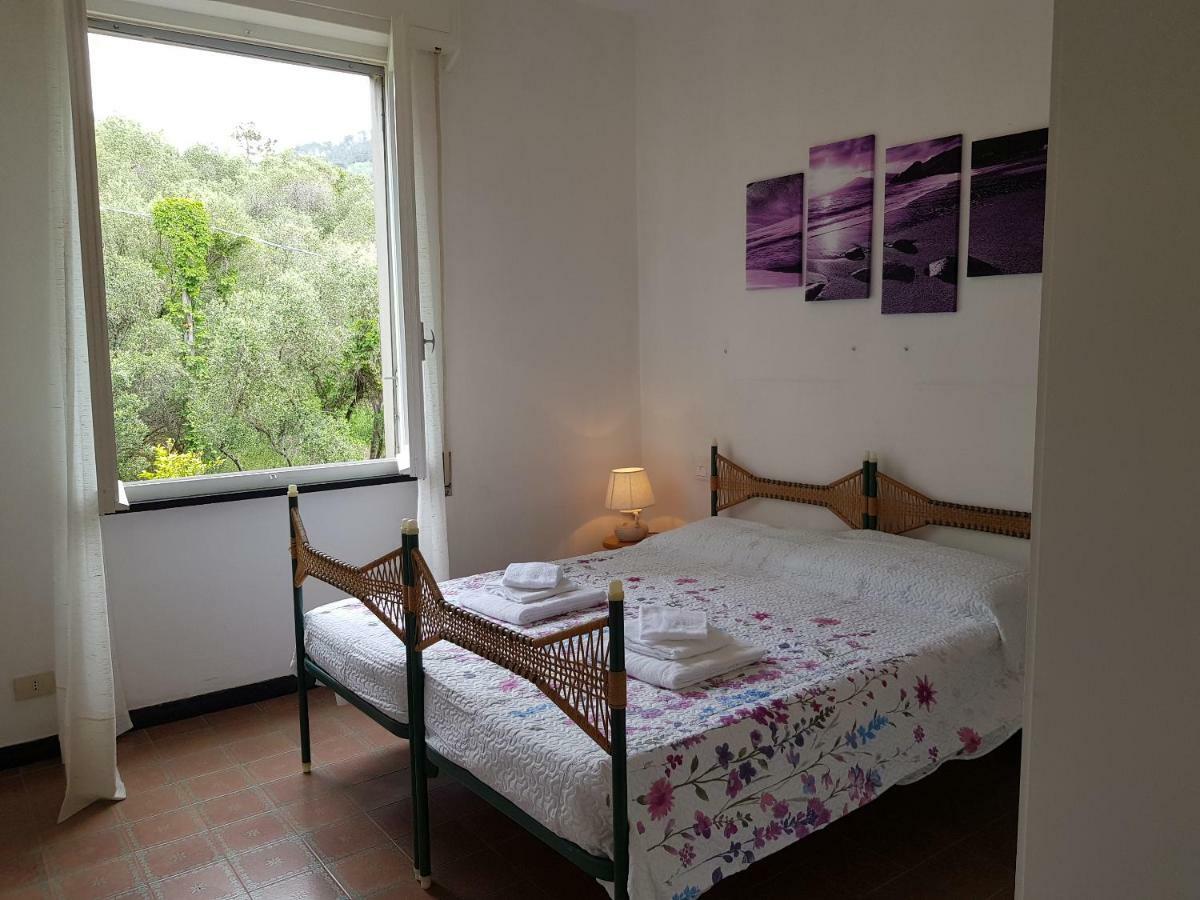 Lorenzo'S Charming Flat Monterosso al Mare Bagian luar foto